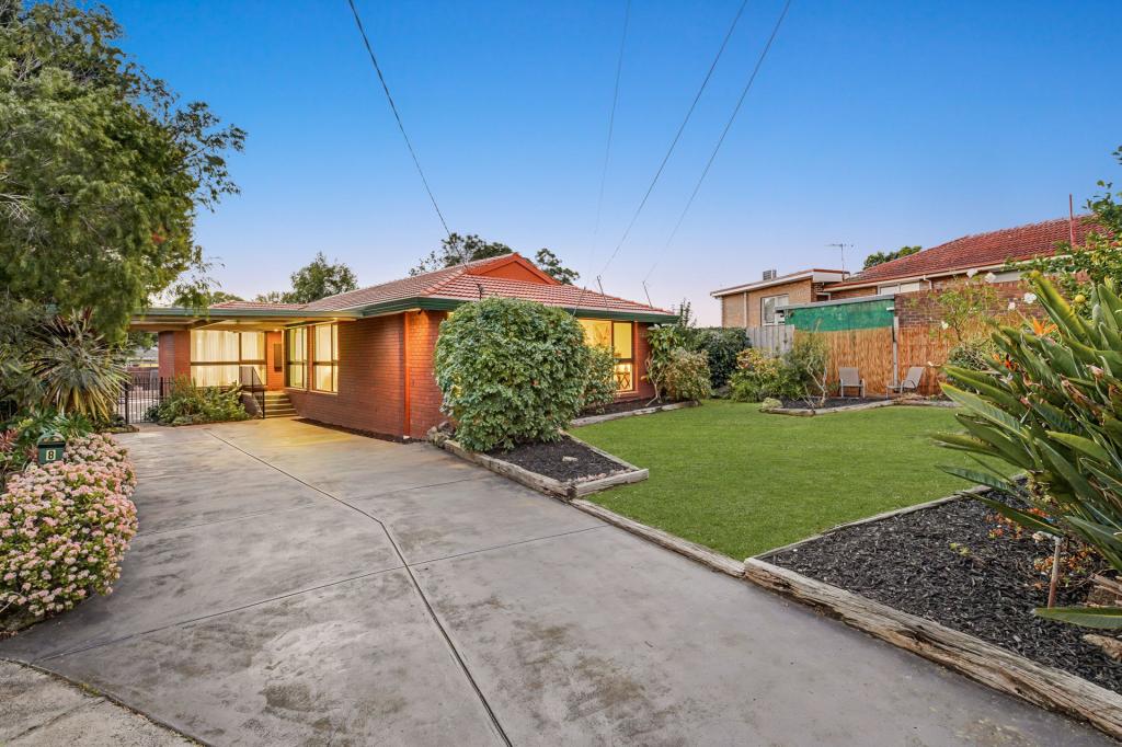 8 Bottlebrush Ct, Wheelers Hill, VIC 3150