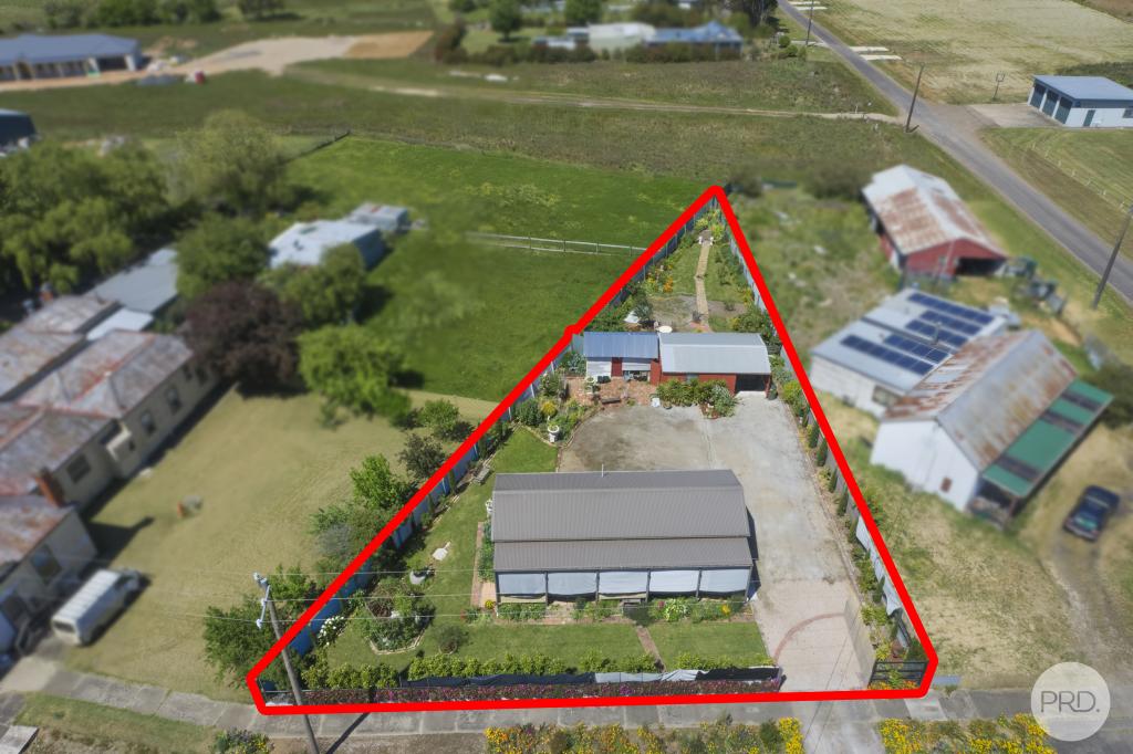 882 Linton-Carngham Rd, Snake Valley, VIC 3351