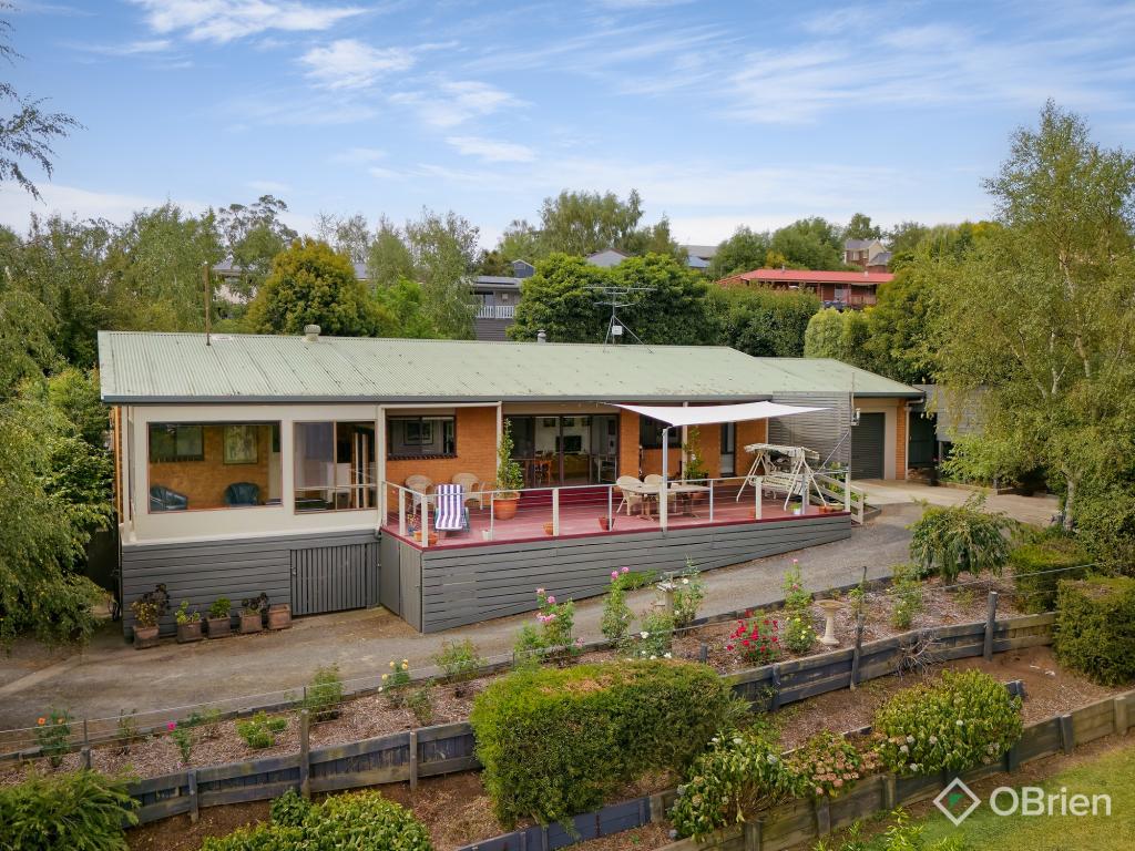 6 Burtonwood Ct, Neerim South, VIC 3831