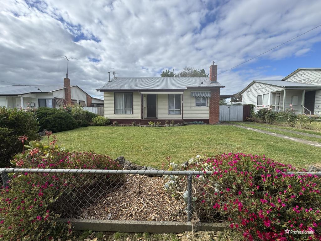 27 Kokoda Ave, Hamilton, VIC 3300