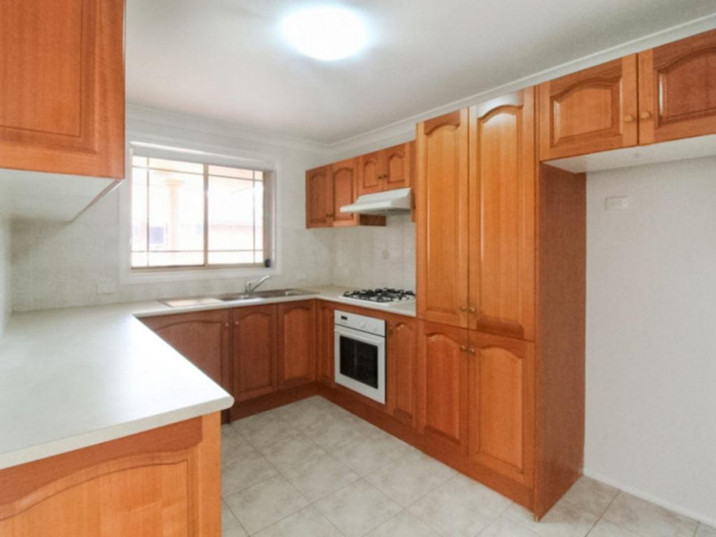 2/49 Rosemont St, Wollongong, NSW 2500