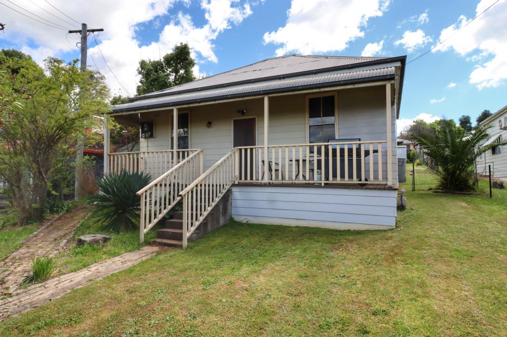 2 Lynch St, Cowra, NSW 2794