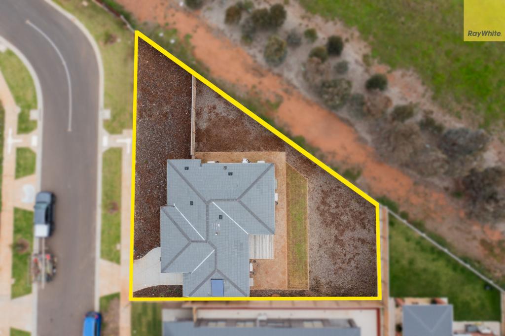 25 Valda Cres, Darley, VIC 3340