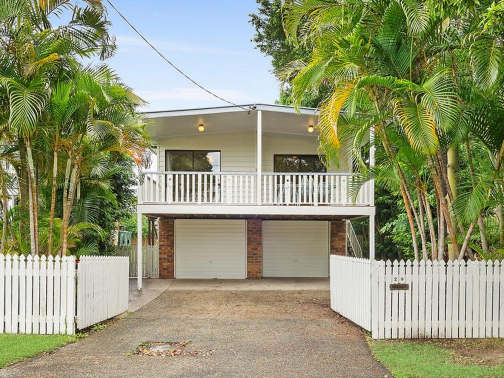 29 Taylor St, Windsor, QLD 4030