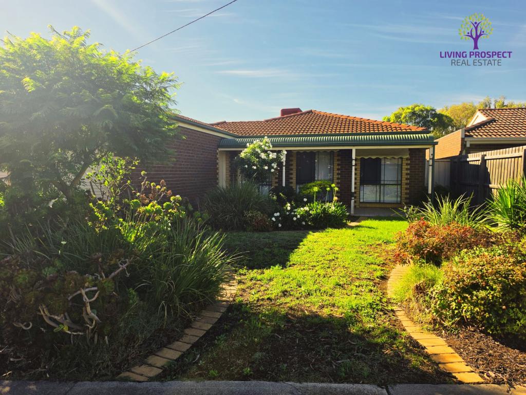 64 Edwards Rd, Werribee, VIC 3030