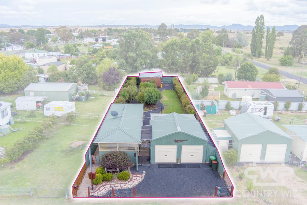 6 Young St, Deepwater, NSW 2371