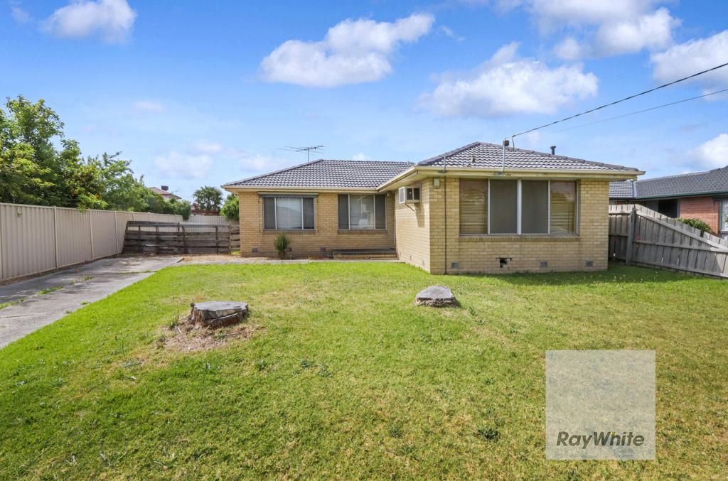 9 Gaynor Cres, Gladstone Park, VIC 3043