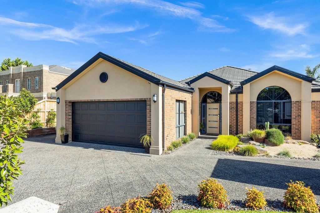 25 Helmsley Ave, Lysterfield, VIC 3156