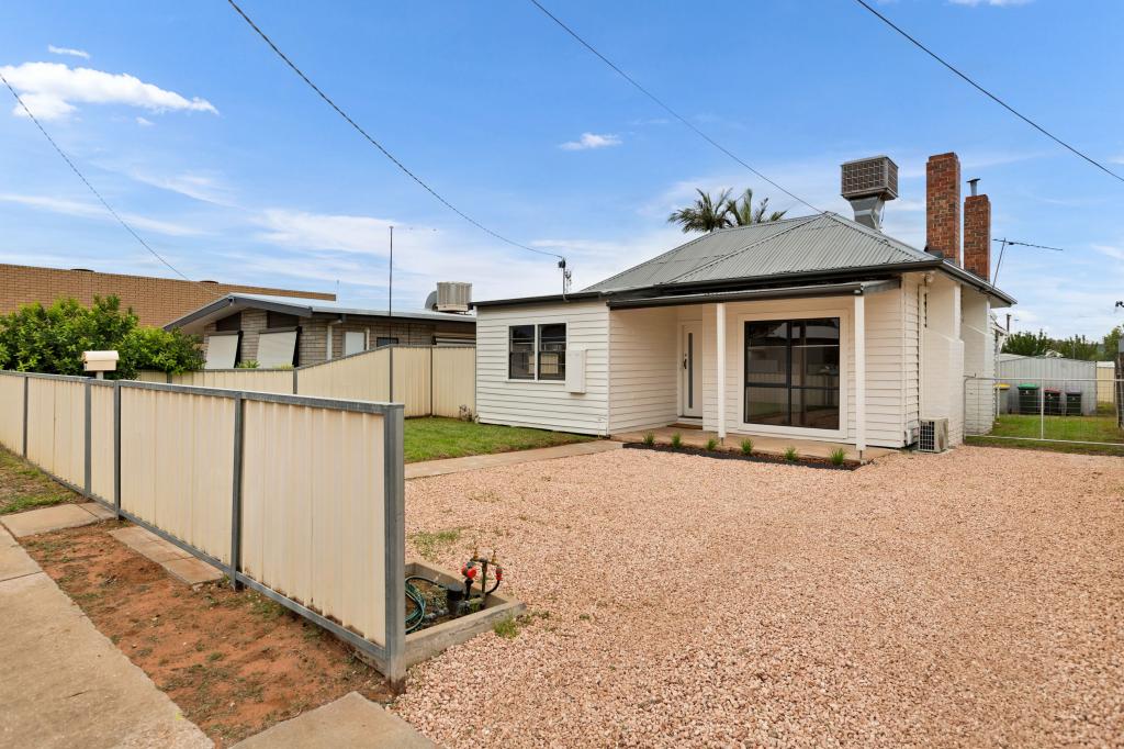 4 Victor Ave, Mildura, VIC 3500