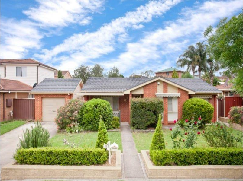 32 Myrtle Rd, Claremont Meadows, NSW 2747