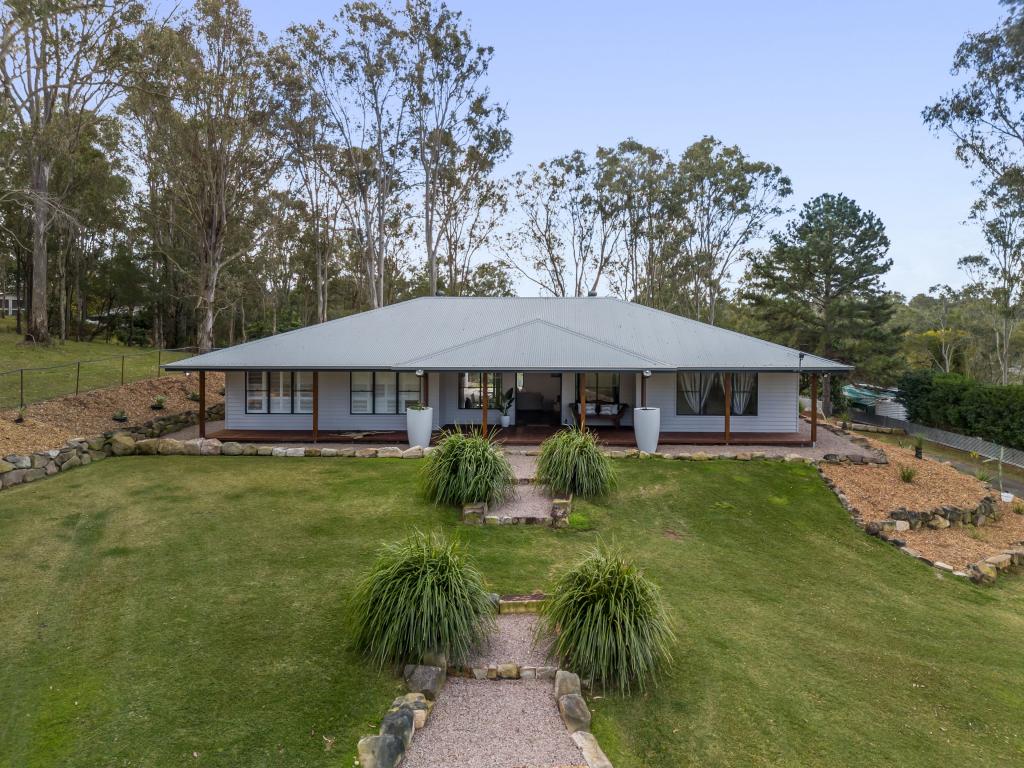 42 Vores Rd, Whiteside, QLD 4503