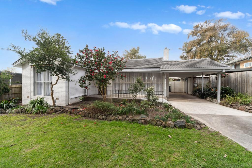 19 Berberis Cres, Frankston, VIC 3199