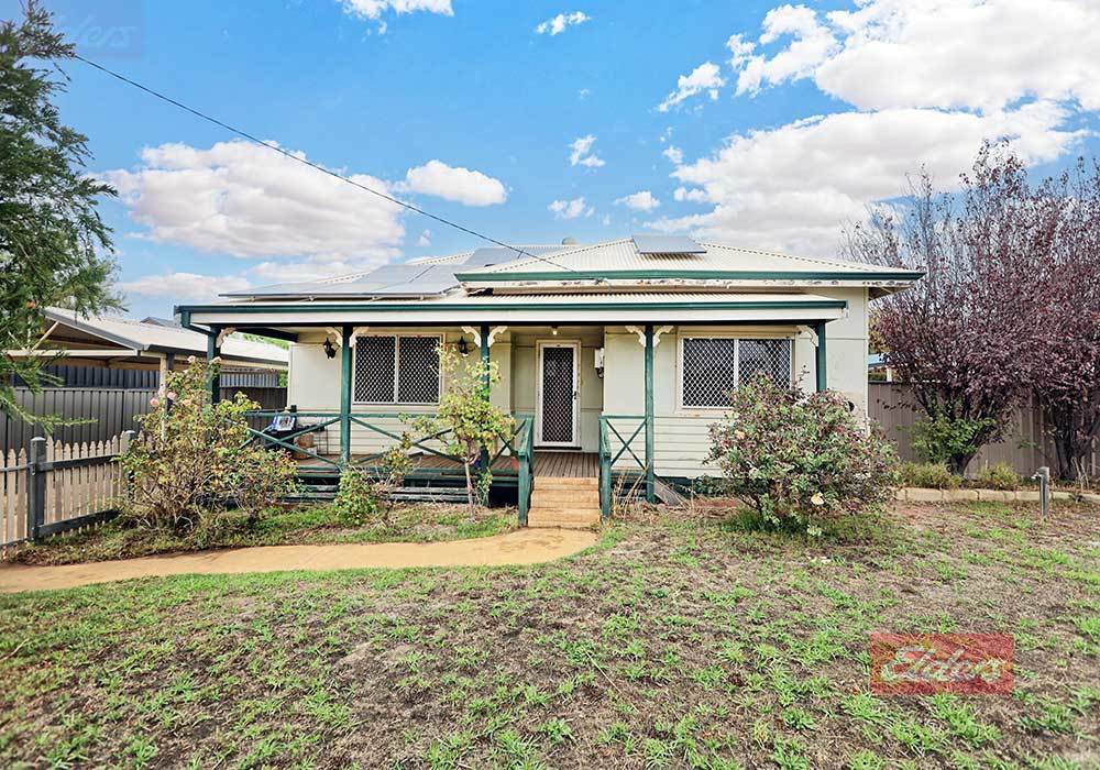 59 Clayton Rd, Narrogin, WA 6312