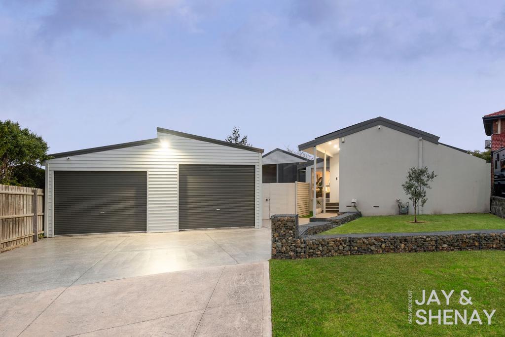 3 ENFIELD CL, ENDEAVOUR HILLS, VIC 3802