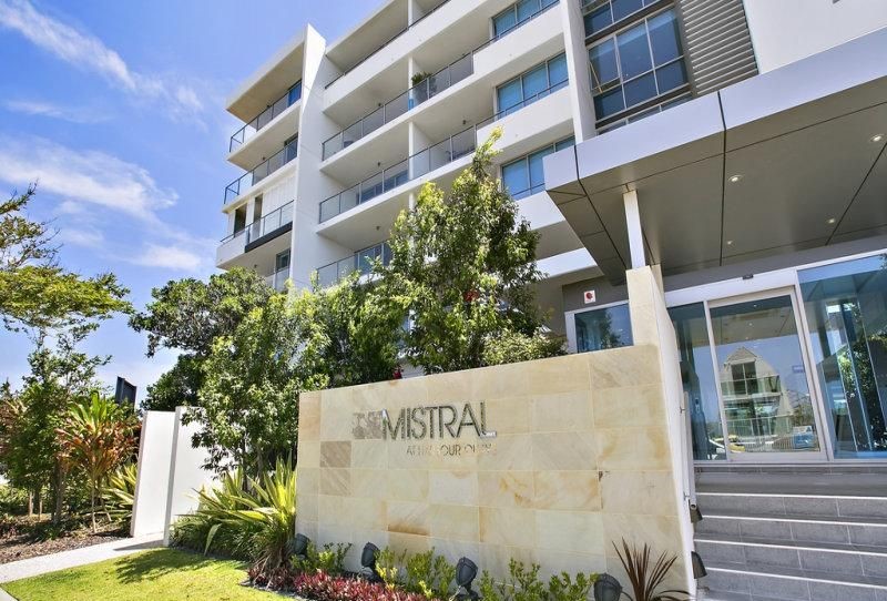 204/2 East Quay Dr, Biggera Waters, QLD 4216