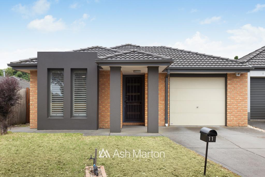 11 Sherbourne Dr, Carrum Downs, VIC 3201