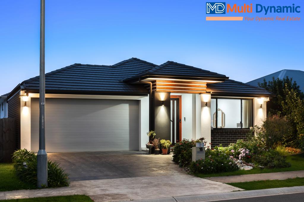 16 Bywaters Dr, Catherine Field, NSW 2557