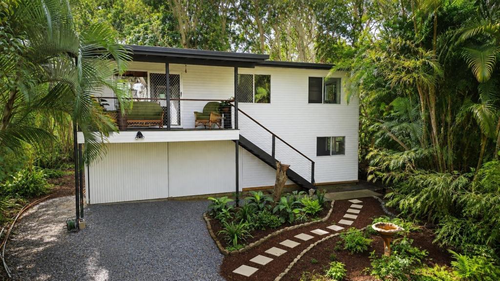 7 Noondoo St, Macleay Island, QLD 4184