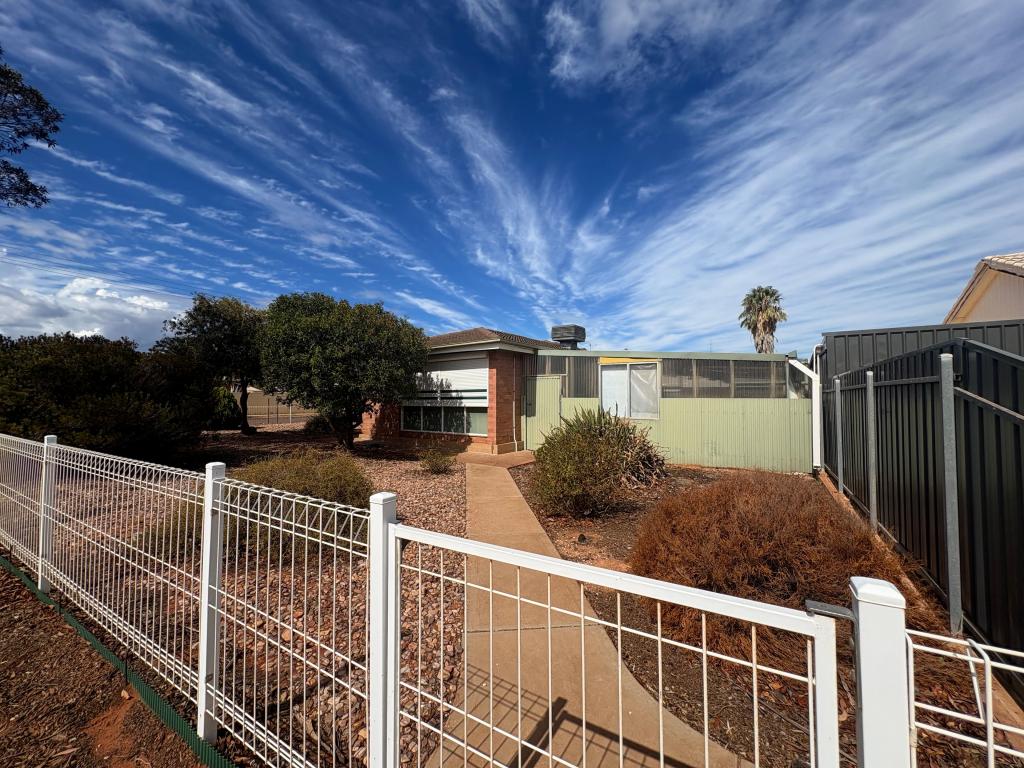 34 Shard Cres, Whyalla Stuart, SA 5608