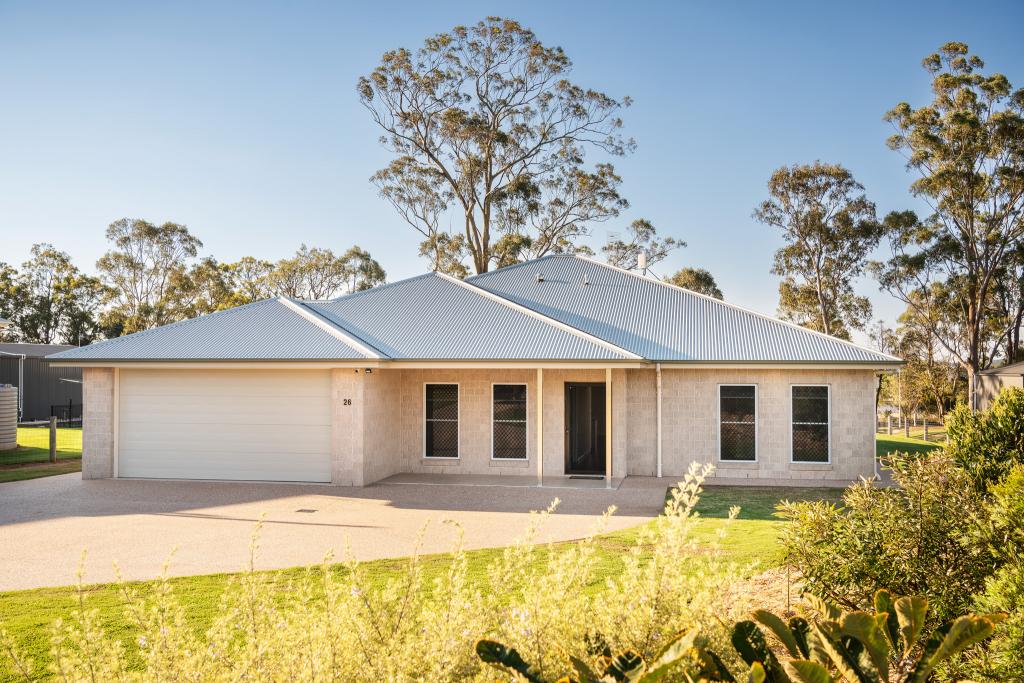 26 Bass St, Cabarlah, QLD 4352