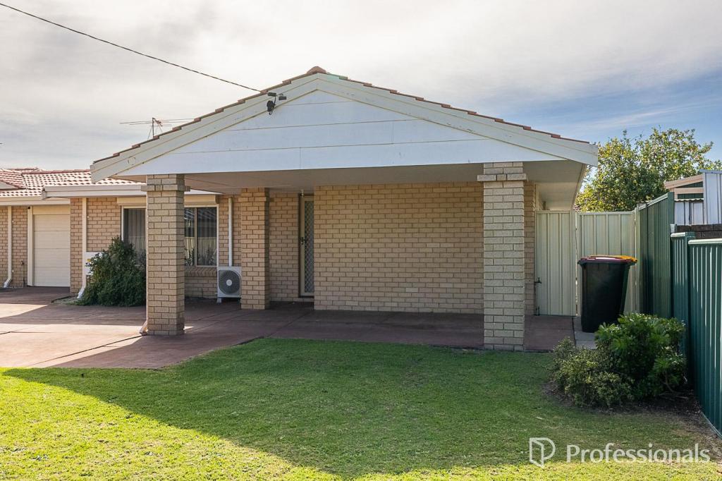 17a Imperial Ct, Seville Grove, WA 6112