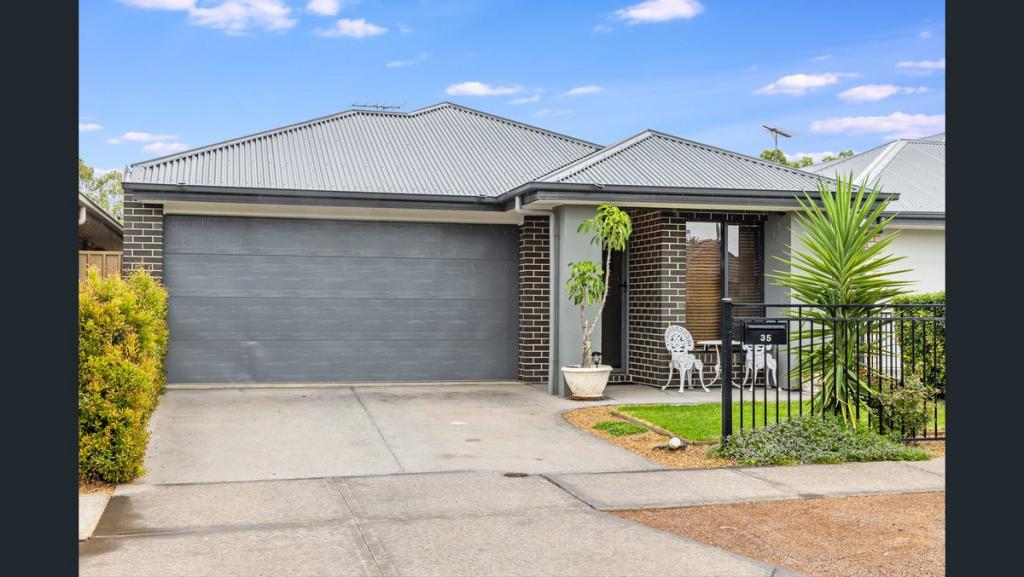 35 Vincent Rd, Smithfield Plains, SA 5114