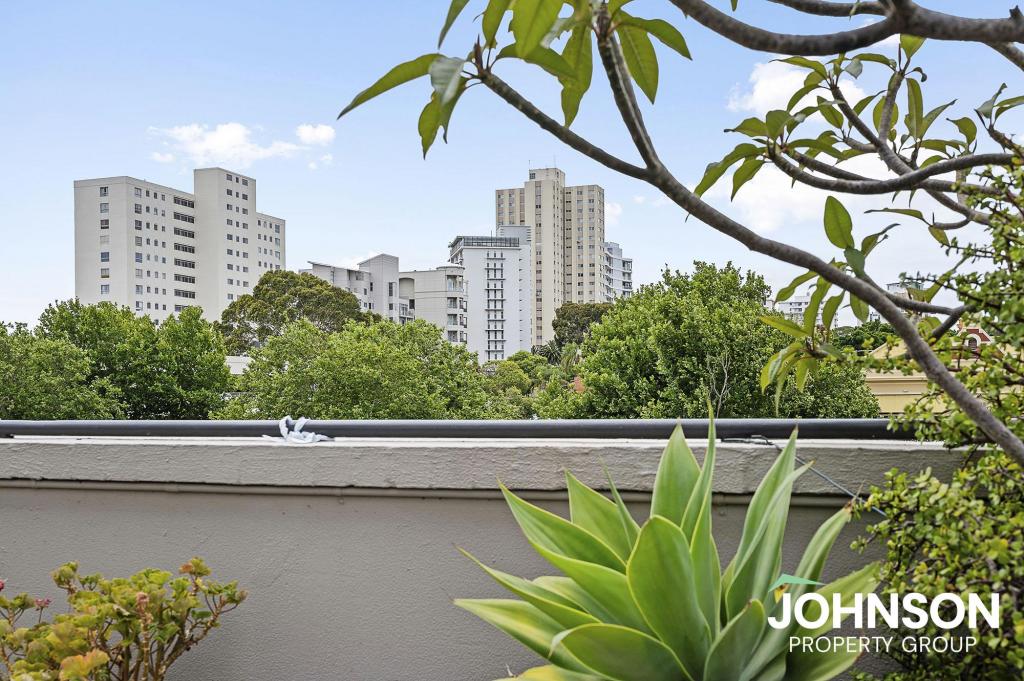 2/100 Mill Point Rd, South Perth, WA 6151