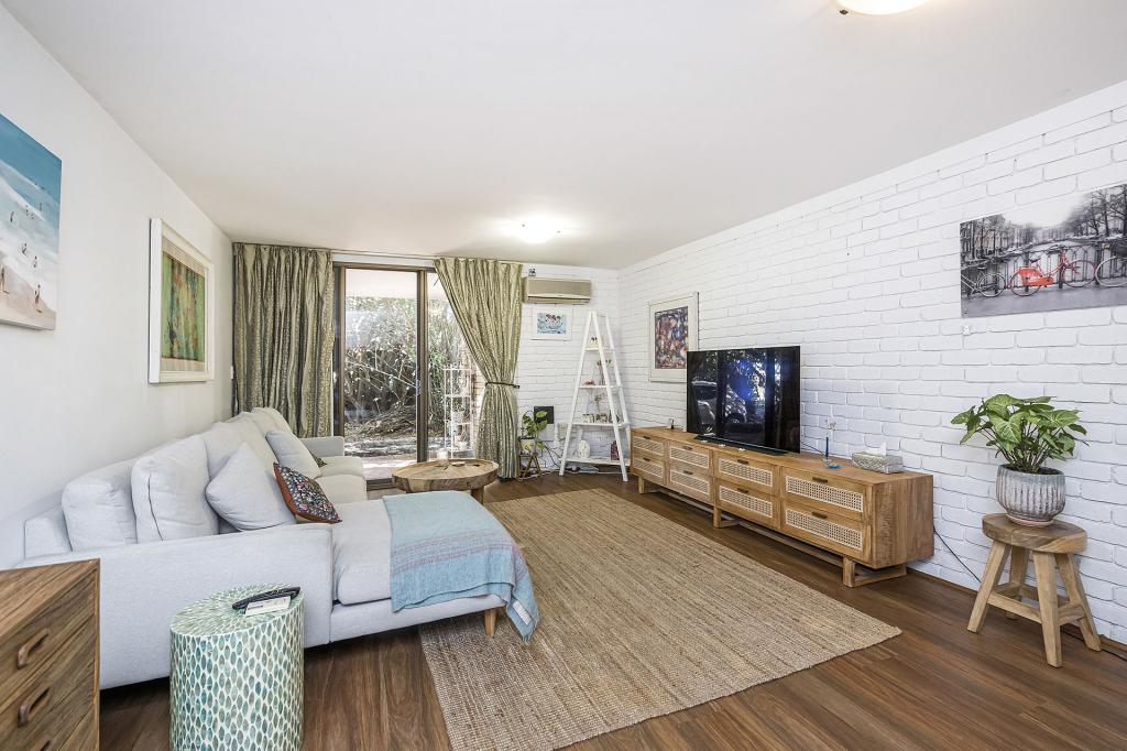 8/5 Melville Pl, South Perth, WA 6151