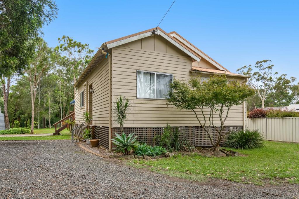 5 Victoria St, Windermere Park, NSW 2264