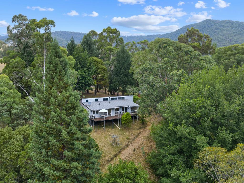 2633 Mt Buller Rd, Merrijig, VIC 3723