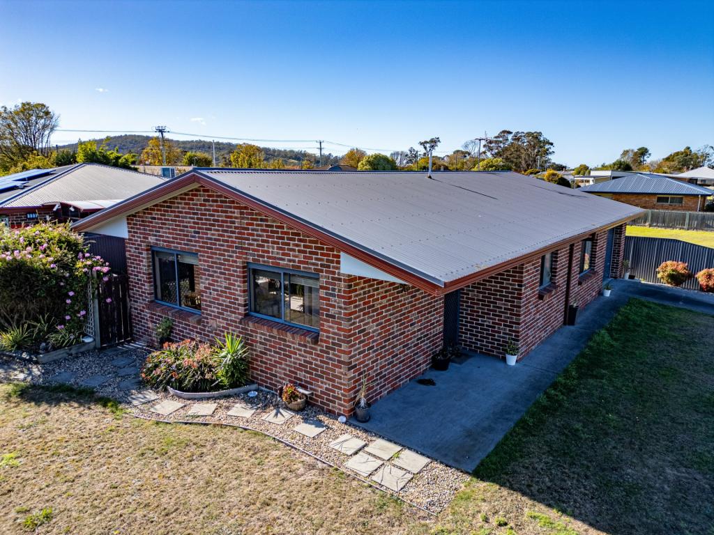 1 Alma Ct, St Helens, TAS 7216