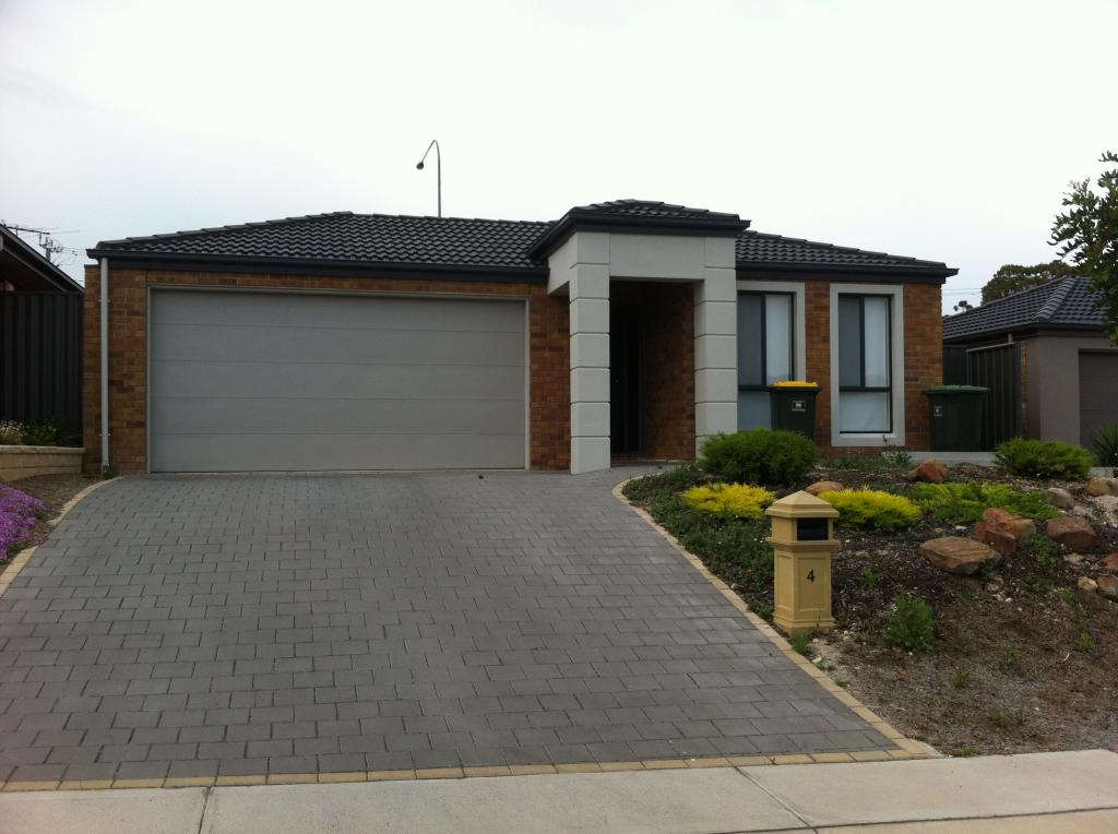 4 Cabernet Cl, Old Reynella, SA 5161