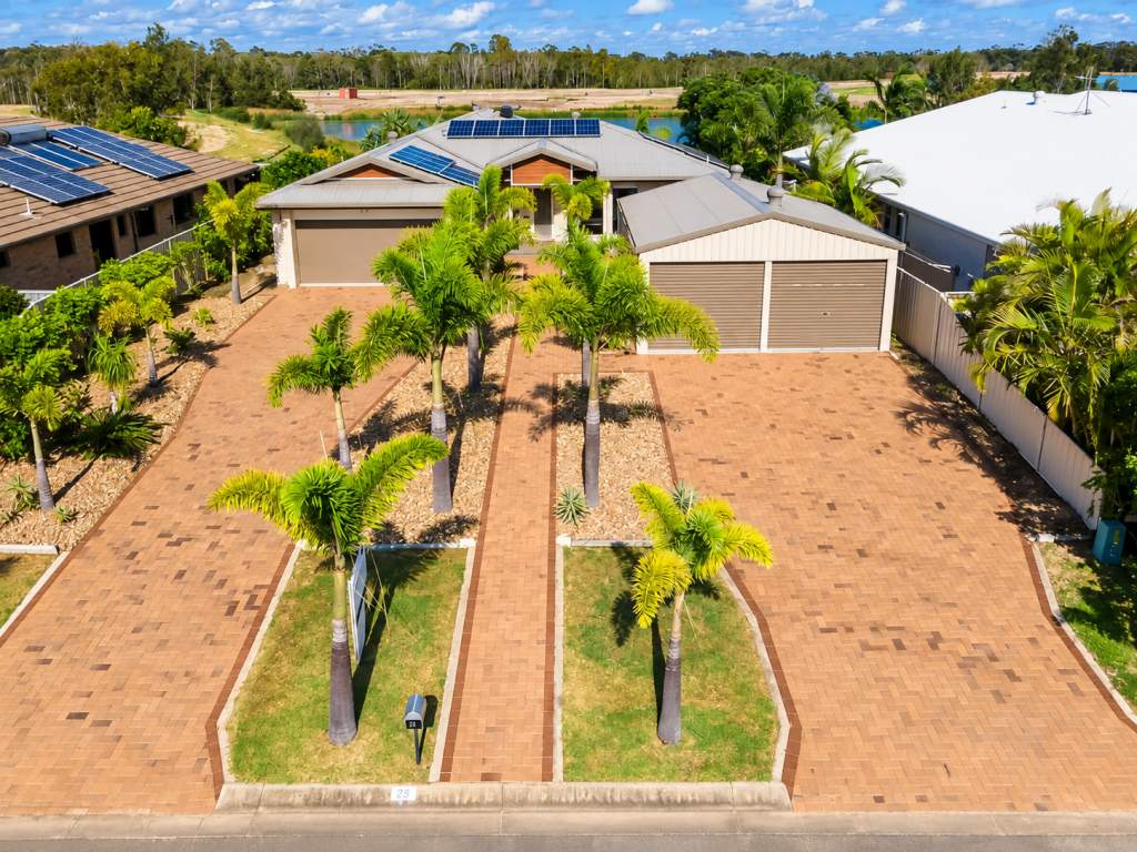 61 Beach Dr, Burrum Heads, QLD 4659