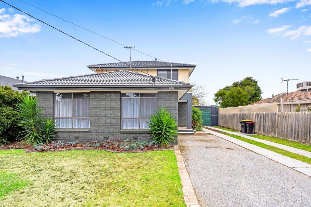 26 Grace St, Melton South, VIC 3338