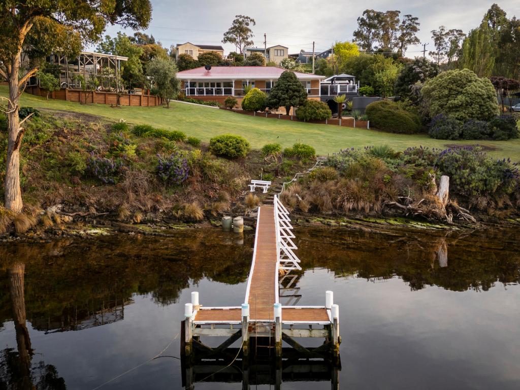 27 Chuter St, Deep Bay, TAS 7112