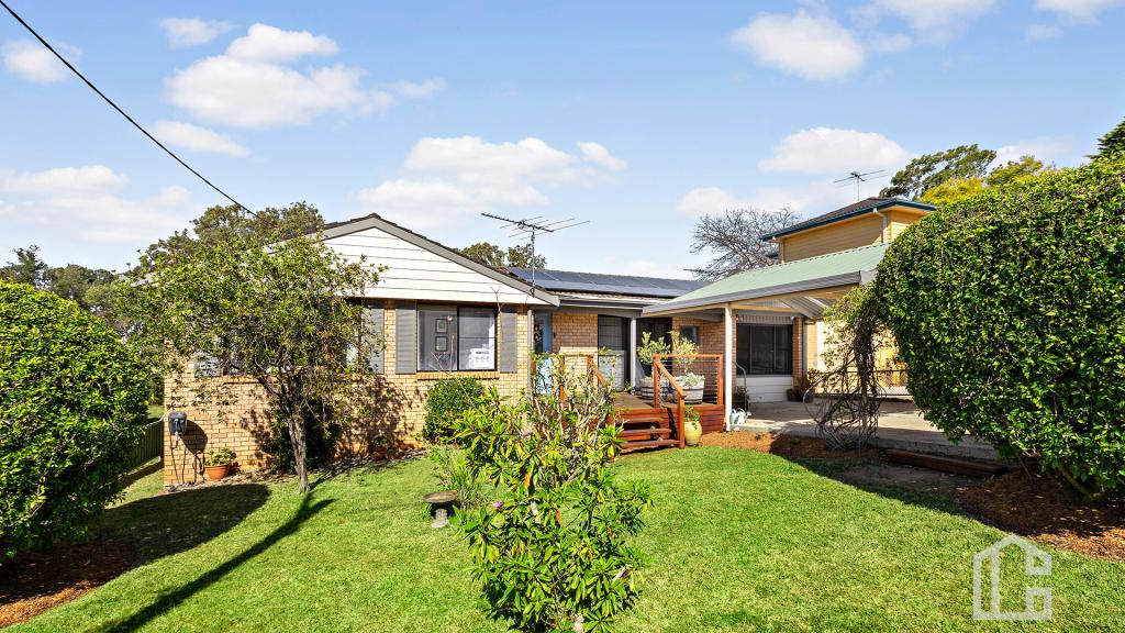 89 Russell Ave, Valley Heights, NSW 2777