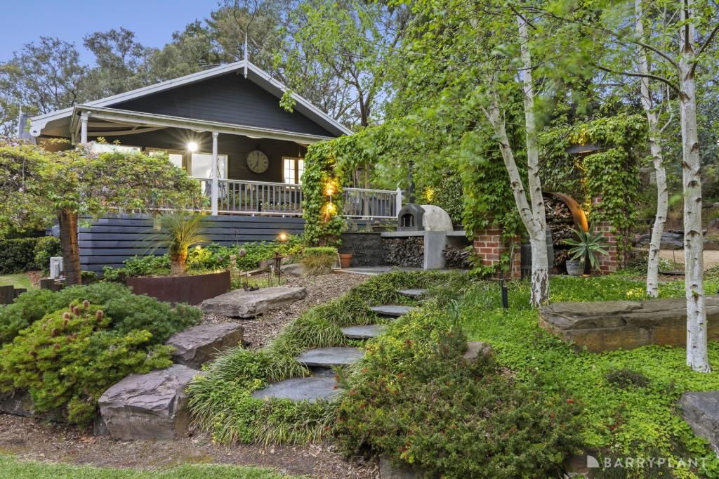 143 Brysons Rd, Wonga Park, VIC 3115