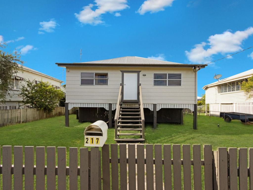 217 TOOLEY ST, MARYBOROUGH, QLD 4650