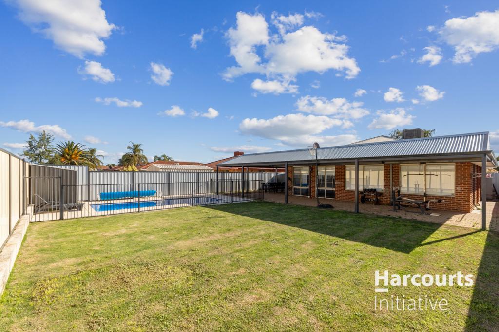 2 Winterbourne Gld, Maddington, WA 6109