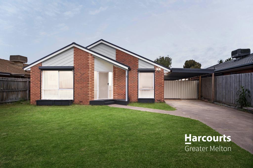 4 Pimbit Ct, Kurunjang, VIC 3337