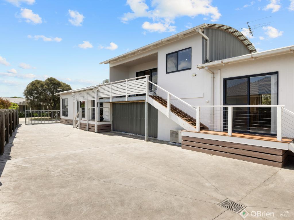 14 Roderick Cl, Cowes, VIC 3922