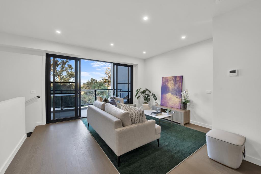 8/67-68 NEPEAN HWY, SEAFORD, VIC 3198