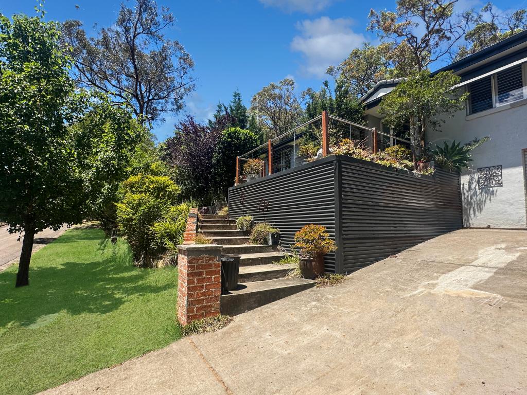 63 Douglas St, Springwood, NSW 2777
