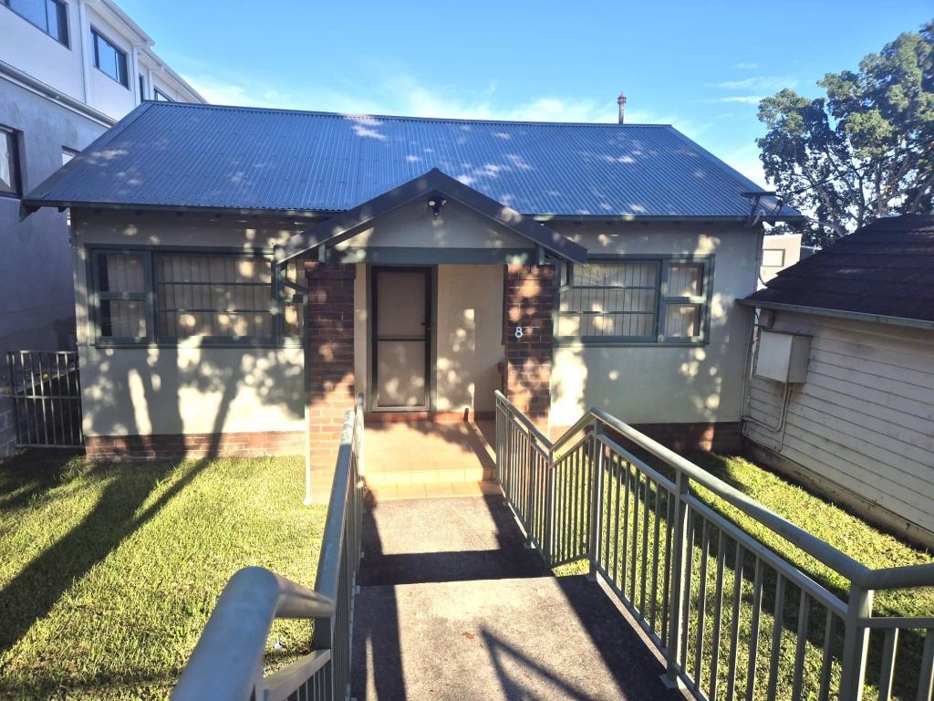 8 Raven St, Gladesville, NSW 2111