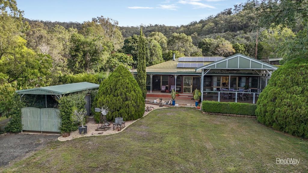 33-35 Meadows Rd, Withcott, QLD 4352