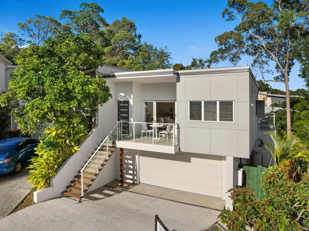 2/18 The Gr, Alexandra Headland, QLD 4572