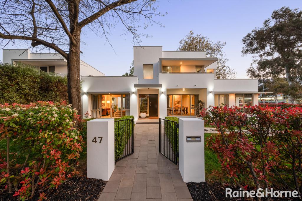 47 Gawler Cres, Deakin, ACT 2600