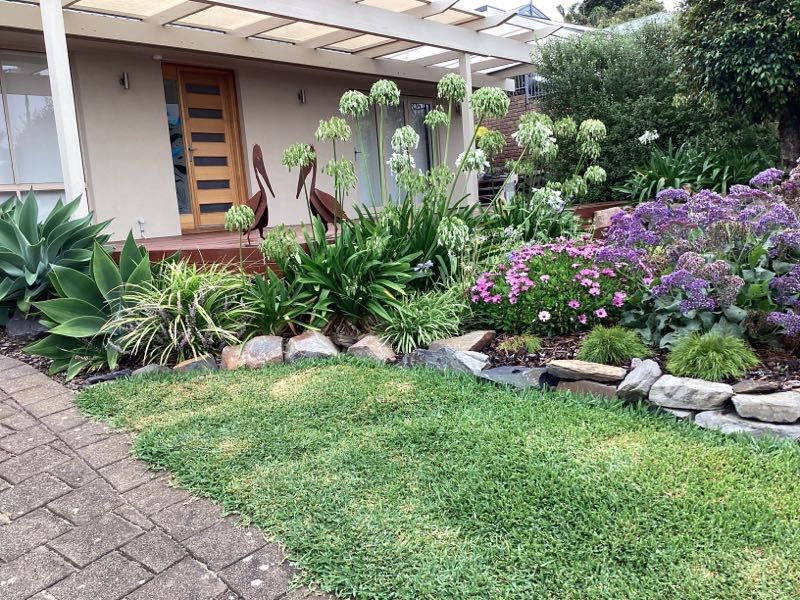 11 Bell Ct, Encounter Bay, SA 5211
