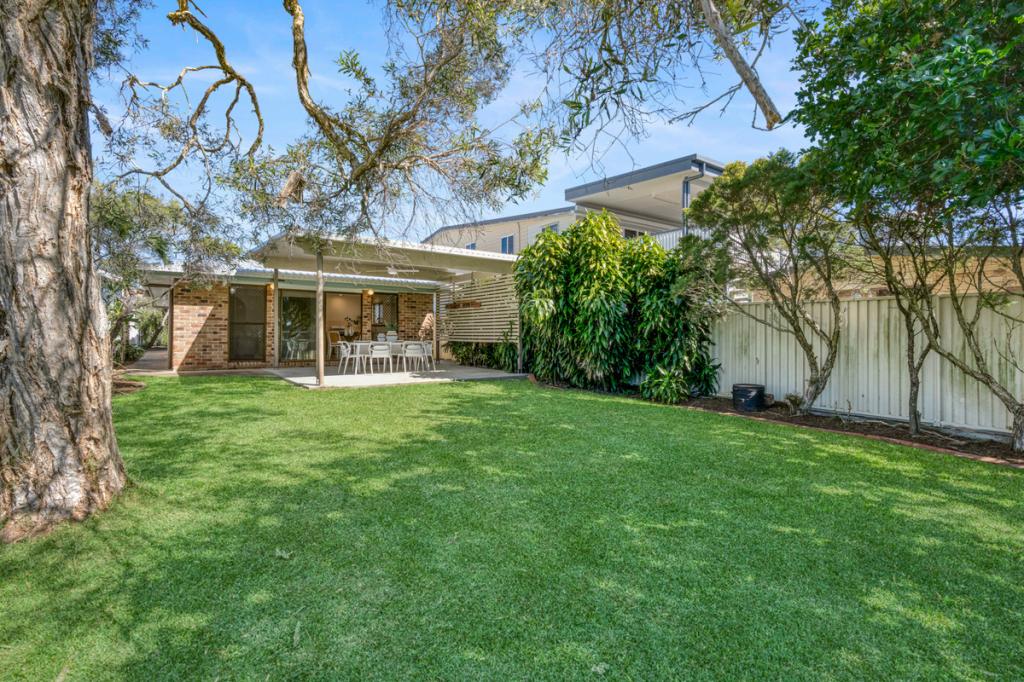 117 O'Quinn St, Nudgee Beach, QLD 4014
