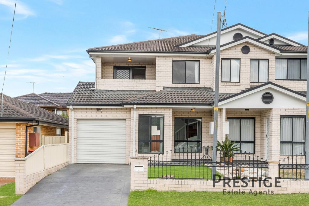 111 Stella St, Fairfield Heights, NSW 2165